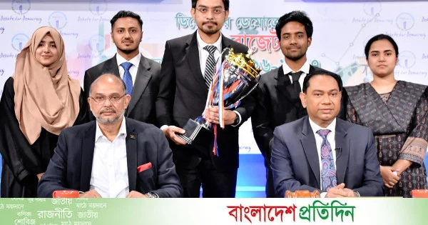 লুটপাট করতে গোপালগঞ্জে বড় বড় প্রকল্প নেওয়া হয়েছিল: প্রধানমন্ত্রীর অর্থ উপদেষ্টা | | বাংলাদেশ প্রতিদিন