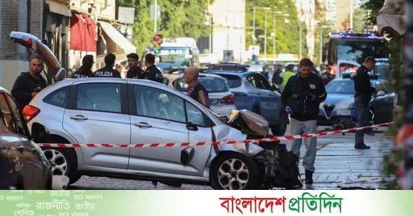 ফুটপাতে পথচারীদের ওপর গাড়ি তুলে দিয়ে ছুরি নিয়ে তাড়া, চালক গ্রেফতার | | বাংলাদেশ প্রতিদিন