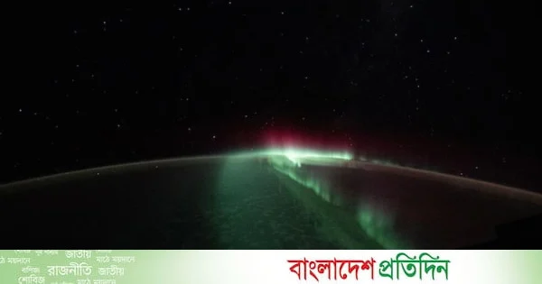 ২০১৮ সালে প্রথম দেখা, এখনো রহস্য হয়ে আছে মহাকাশের নীল আলোর ঝলক | | বাংলাদেশ প্রতিদিন