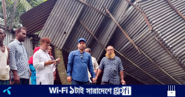 দিনাজপুরে ঝড়ে গাছচাপায় নারীর মৃত্যু | | বাংলাদেশ প্রতিদিন