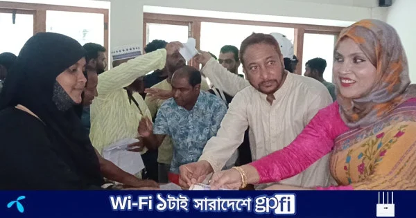 প্রধানমন্ত্রীর ত্রাণ তহবিল থেকে অসহায় পরিবারকে ১০ লাখ টাকা সহায়তা | | বাংলাদেশ প্রতিদিন