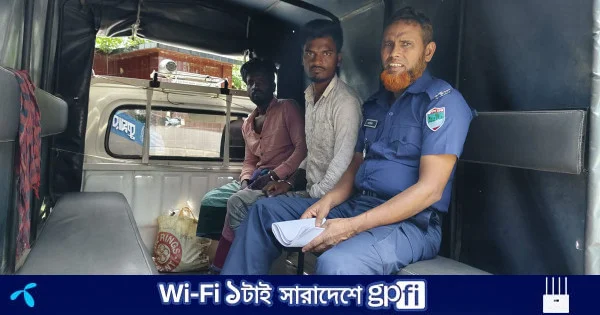 কুমারখালীতে শ্রমিক দল নেতার এক্সক্যাভেটরে আগুন, বালু ব্যবসায়ী গ্রেফতার | | বাংলাদেশ প্রতিদিন