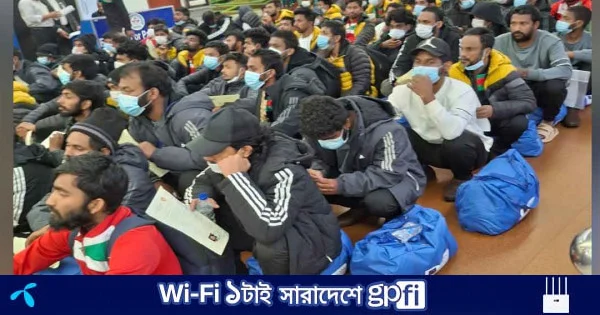 লিবিয়া থেকে ফিরলেন আরো ১৭৪ বাংলাদেশি | | বাংলাদেশ প্রতিদিন