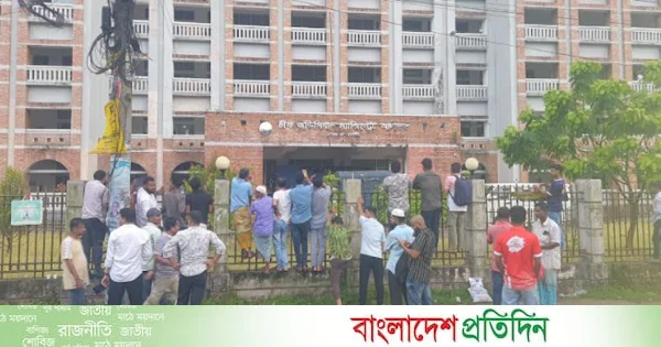 নোয়াখালীতে বিএনপি-ছাত্রদলের নেতাকর্মীদের ওপর হামলার ঘটনায় মামলা, গ্রেফতার ২৬ | | বাংলাদেশ প্রতিদিন