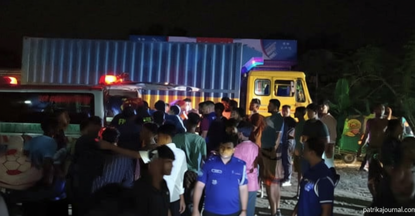 কুমিল্লায় যাত্রীবাহী বাস উল্টে নিহত ১, আহত ১৫ | | বাংলাদেশ প্রতিদিন
